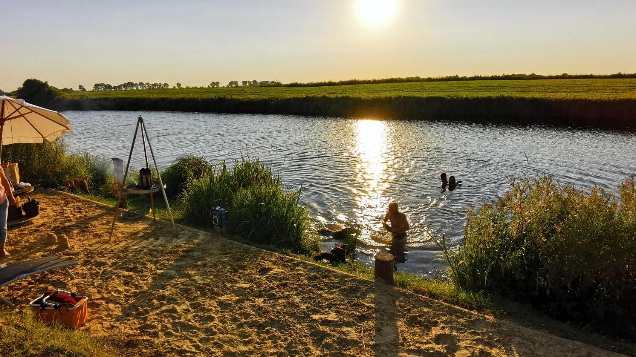 Appartement Im Stall "Lune River Ranch" Loxstedt المظهر الخارجي الصورة